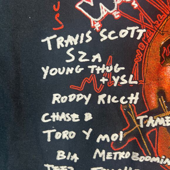 Travis Scott Astroworld Houston Tour 2021 Bad Bunny SZA Lil Baby T-Shirt Sz. XL - Picture 9 of 10